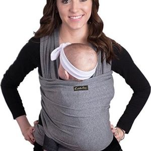 Cuddle bug baby carrier